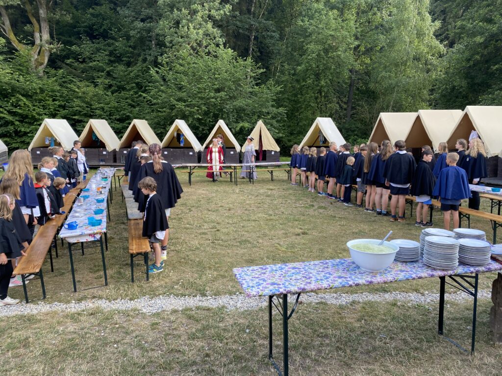 25F07B94-279C-4695-8BC0-4EC5B32A2FE9