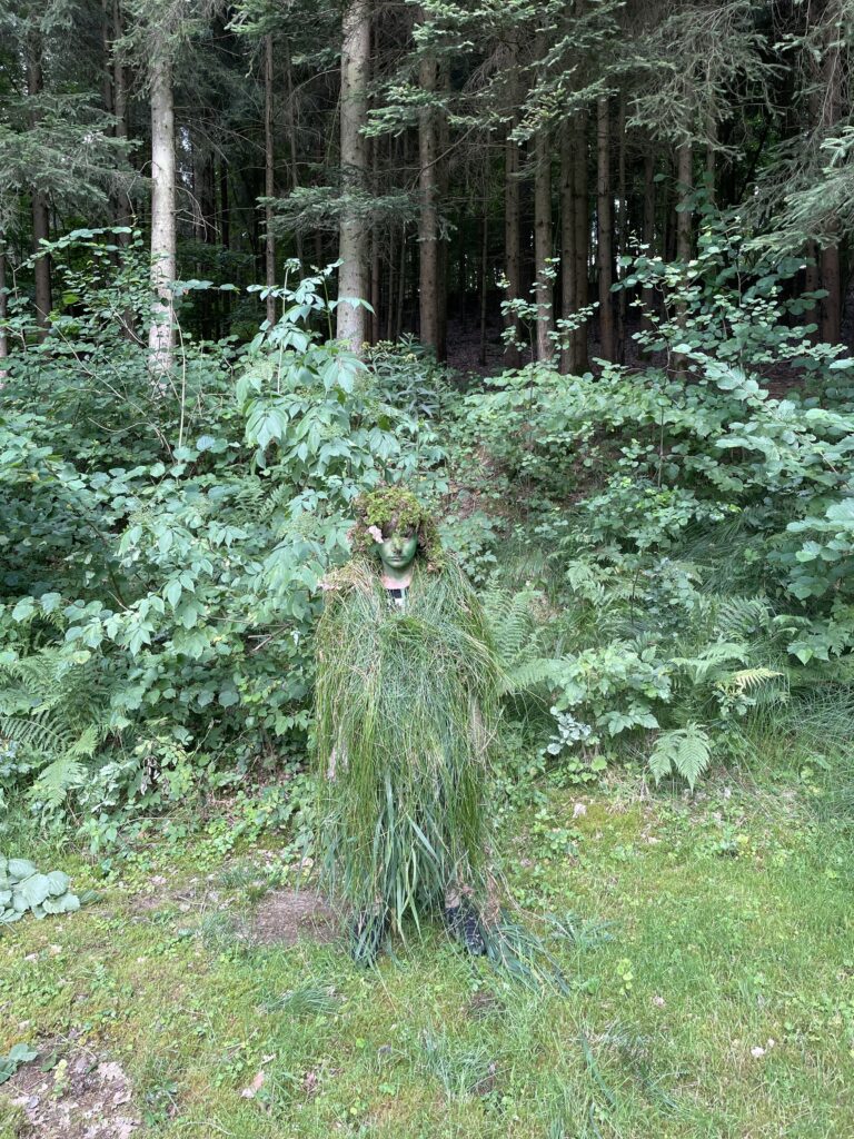 6C7124C8-E1F4-467B-BEDC-407C9A4B7AFA