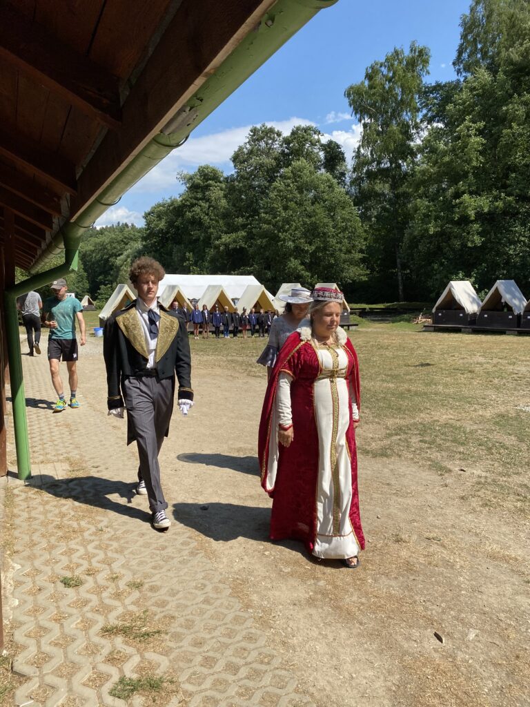 D317478E-DA6E-402A-BCF0-FA42D08E0ADF