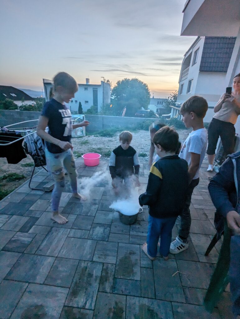 PXL_20240430_183824624