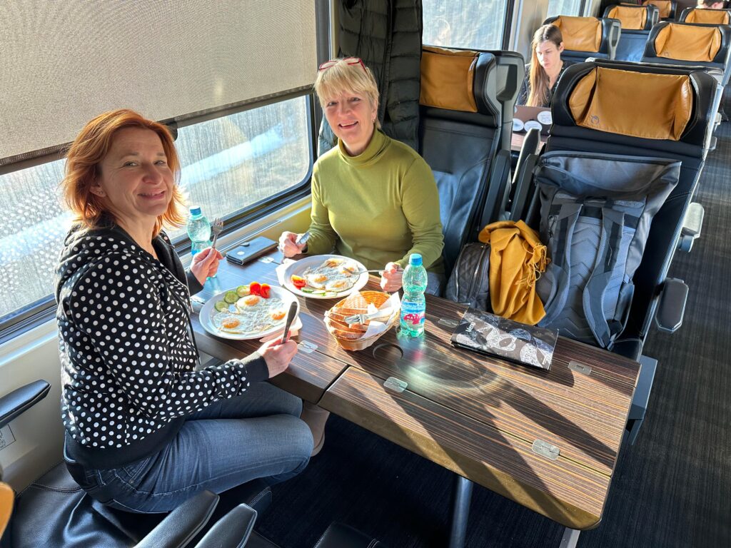 WhatsApp Image 2025-11-22 at 08.35.56