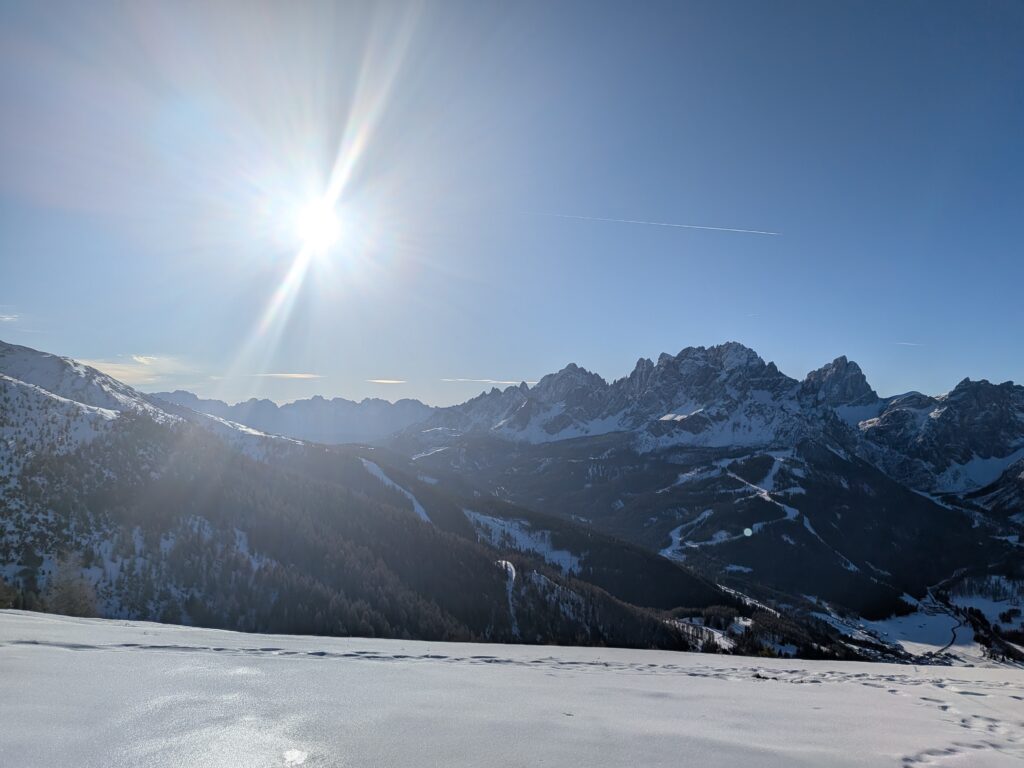 PXL_20251213_084211989